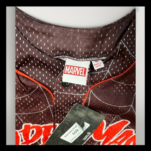 Marvel Spider-Man #62 Jersey Shirt Men’s M NWT - Picture 2 of 5